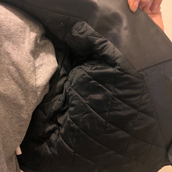 Luscious Vintage 80’s Leather Jacket w/ Fringe - Picture 7 of 7